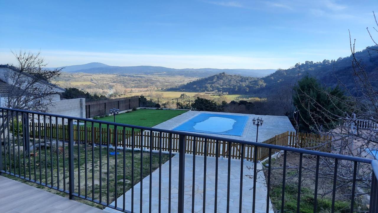 Chalet Con Piscina Y Bbq Para 10 Personas San Martín de Valdeiglesias エクステリア 写真