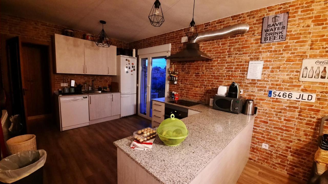 Chalet Con Piscina Y Bbq Para 10 Personas San Martín de Valdeiglesias エクステリア 写真