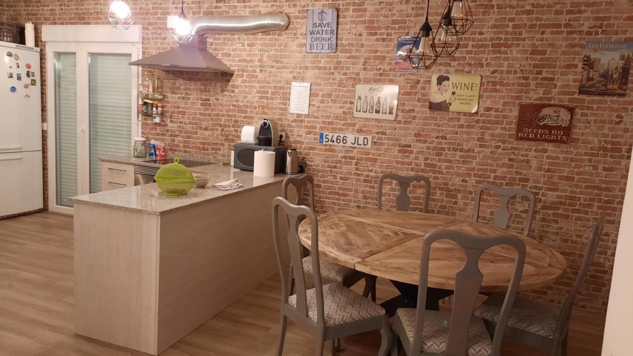 Chalet Con Piscina Y Bbq Para 10 Personas San Martín de Valdeiglesias エクステリア 写真